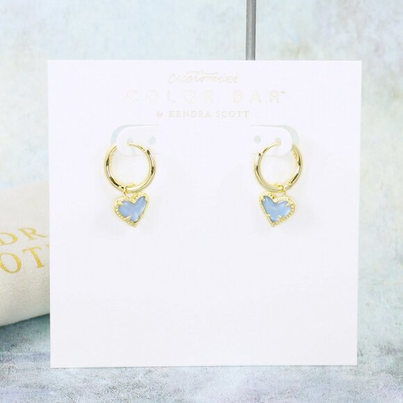Kendra Scott Ari Heart Huggie Periwinkle Illusion Earrings Gold Plated - Picture 1 of 5